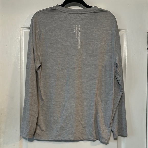 Hurley Gray Long Sleeve Tee with Crew Neck - Picture 4 of 8